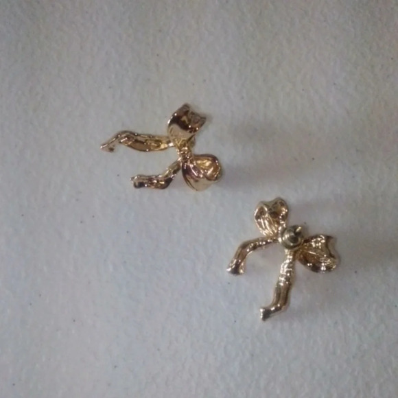 Cute bow earrings‎ - Picture 3 of 3